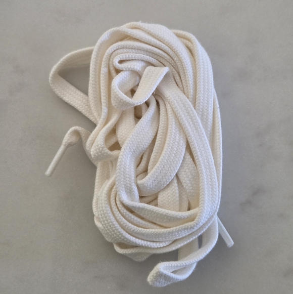 Celine Paris White Shoe Laces - Picture 3 of 3